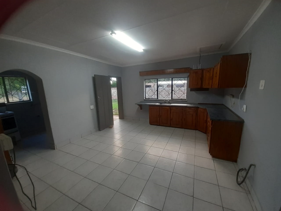 3 Bedroom Property for Sale in Christiana North West